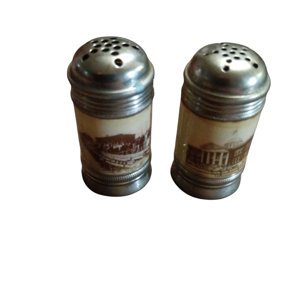 Vintage St. Petersburg Fla. Souvenir Salt And Pepper Shakers 2"T